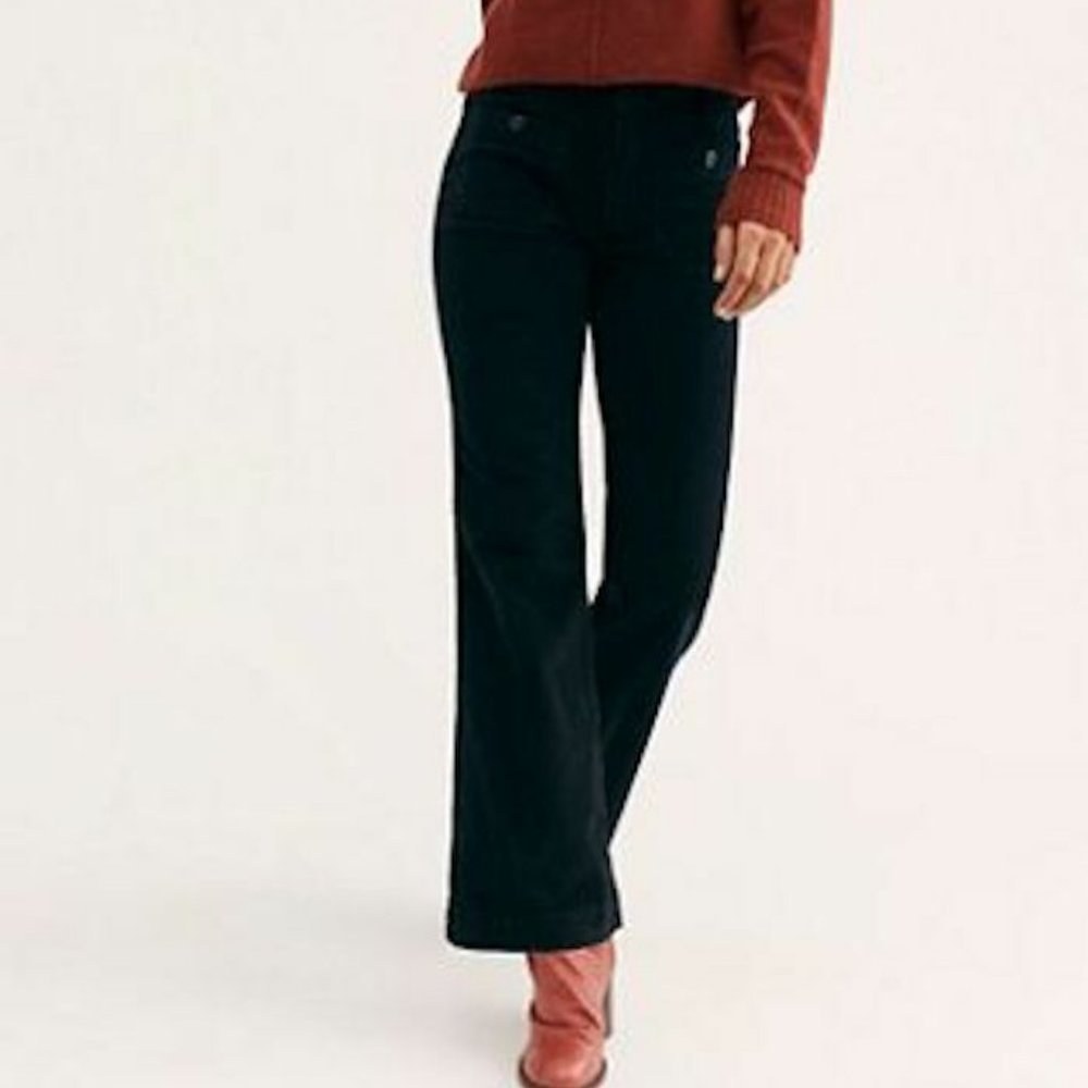 Free People Size 6 Black Corduroy Pants Hip Hugging Flared Bell Bottoms NWT $128